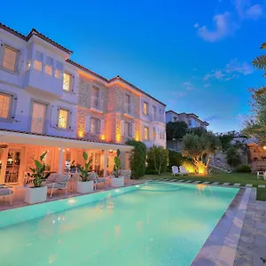 https://peremere-alacati-hotel.aegeanhotels.net