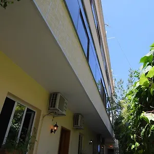 Hotel Haxhiu, Tirana