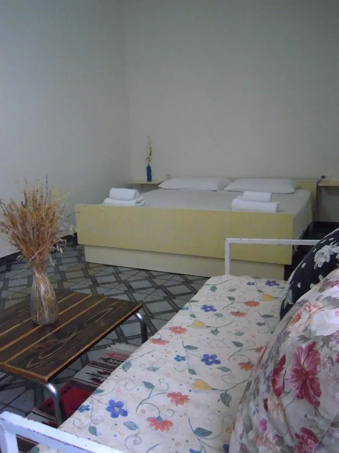 Angie'S Shared Villa Tam Tirana 0*,  Albania