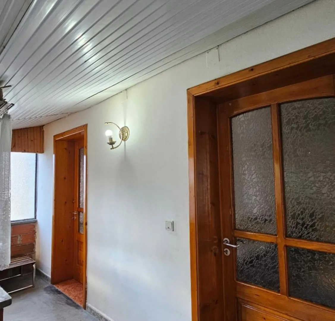 Angie'S Shared Villa Tam Tirana Albania