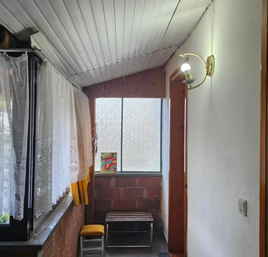 Angie'S Shared Villa Tam Tirana Homestay