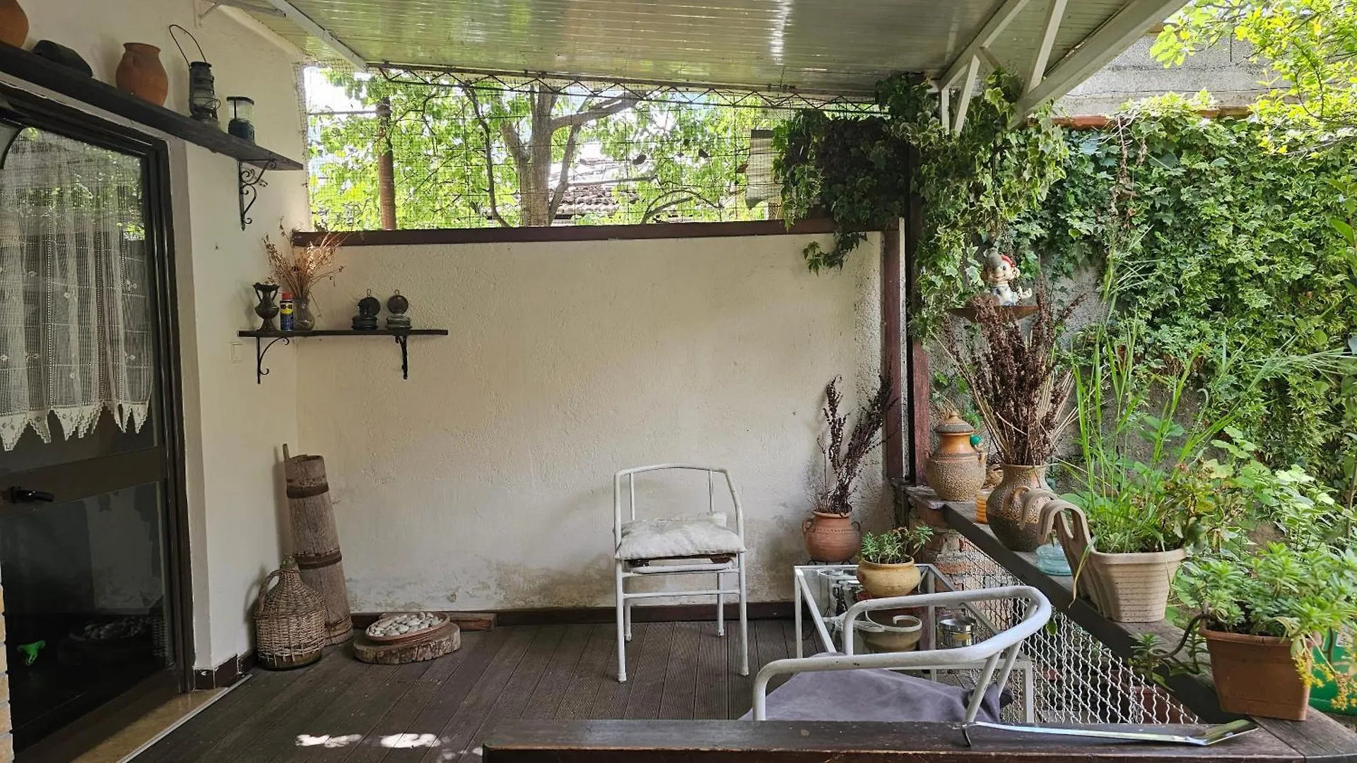 Angie'S Shared Villa Tam Tirana