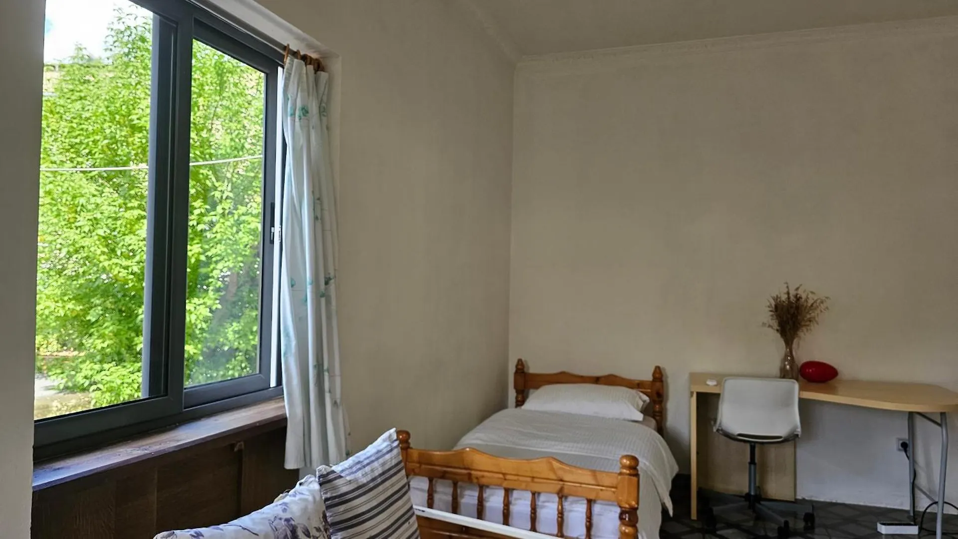 Angie'S Shared Villa Tam Tirana Albania