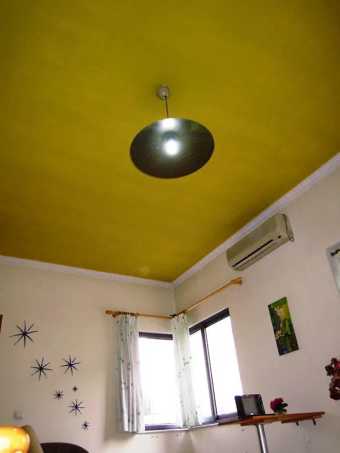 Angie'S Shared Villa Tam Tirana